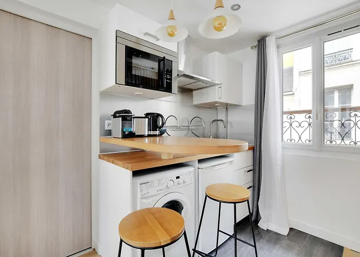 Luxury Beauregard In The Heart Of Apartment Paris