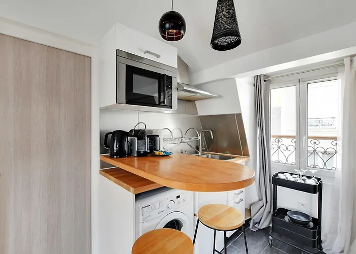 Luxury Beauregard In The Heart Of Apartment Paris